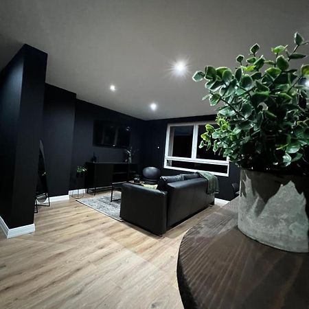 Appartement Moderne Full Black Dunkerque Centre 敦刻尔克 外观 照片